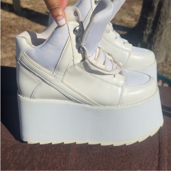 Women's White Platform Sneakers - Picture 6 of 9